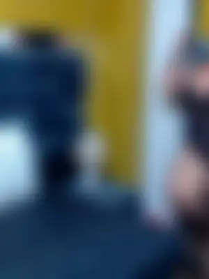 Weiteres Foto von ABELLA_BOOBS – Anmelden zum Freischalten