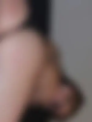 Weiteres Foto von Alexislittlesub – Anmelden zum Freischalten