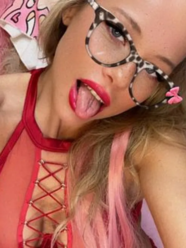 Parkplatzsex AliciaSaige, 39 aus La Chaux-de-Fonds