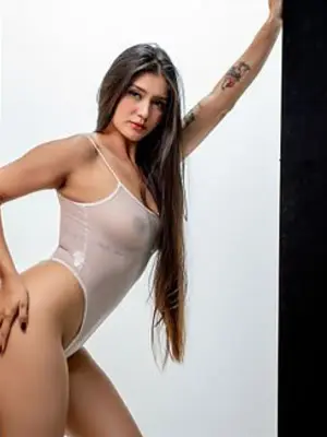 Weiteres Foto von AlinaRyan – Anmelden zum Freischalten