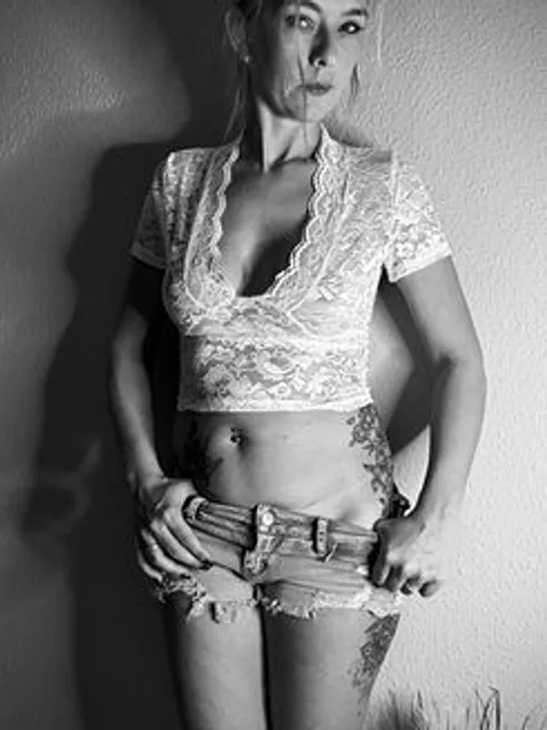Parkplatzsex Almina_kat, 40 aus Berlin