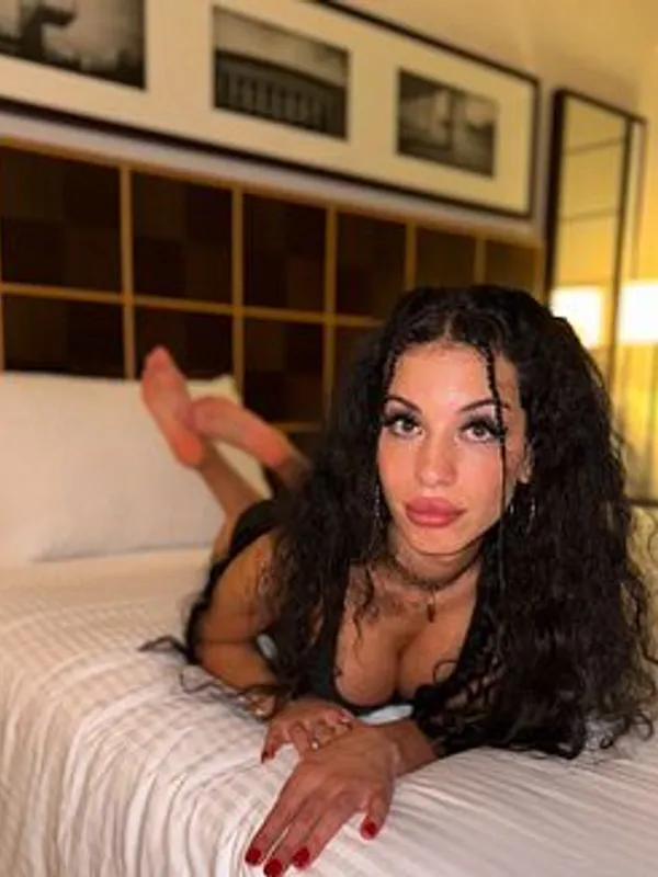 Parkplatzsex Alyssa-Hot, 26 aus Clausthal-Zellerfeld