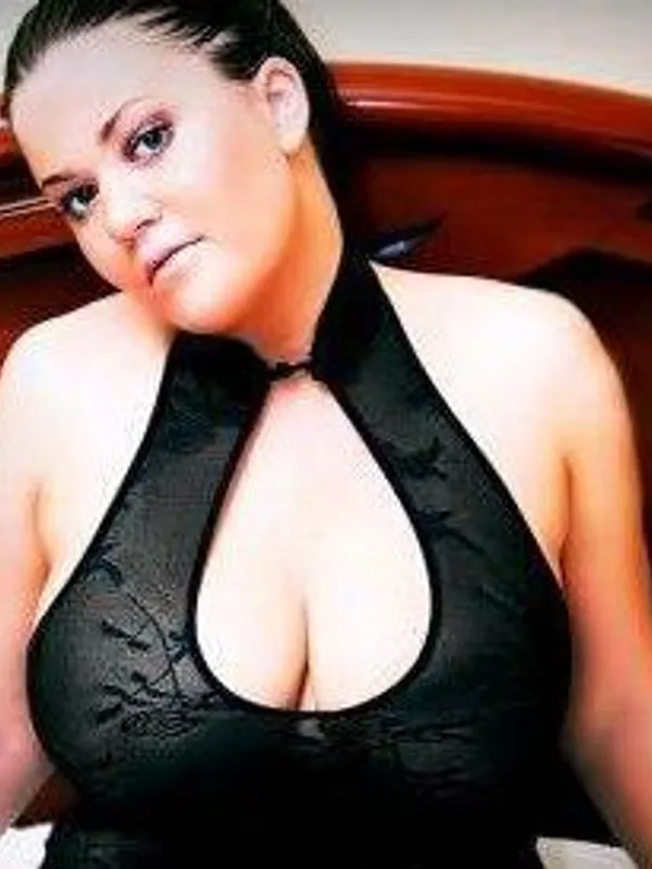 Parkplatzsex Amelia4U, 39 aus Isernhagen Farster Bauerschaft