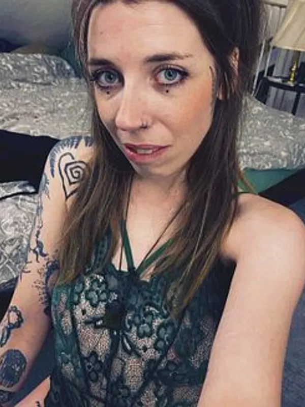 Parkplatzsex Amelie_Green, 27 aus Oberhausen