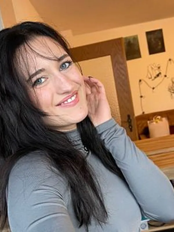Parkplatzsex AmelieFleur, 24 aus Nürnberg