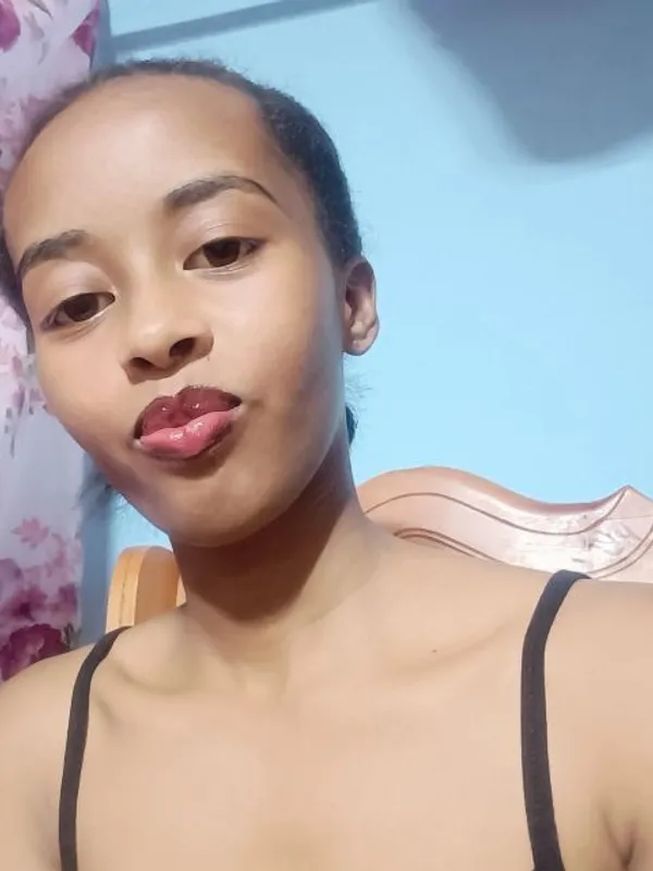 Parkplatzsex Amoursexy, 23 aus Berlin