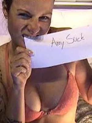 Weiteres Foto von AmySuck – Anmelden zum Freischalten