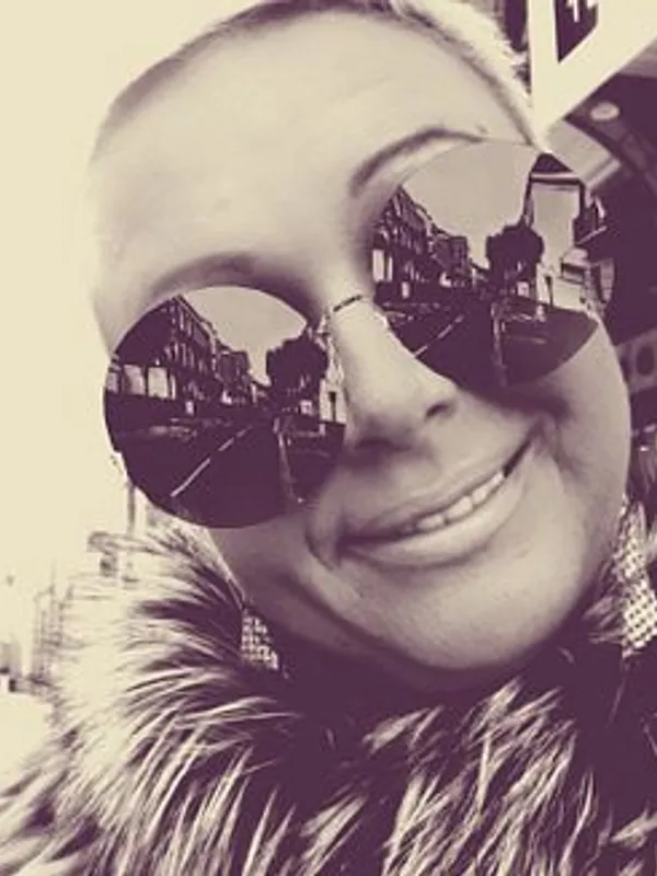 Parkplatzsex Anastasia40, 56 aus Bonn