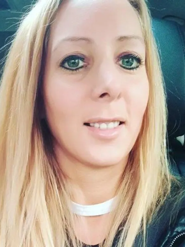 Parkplatzsex AnnabelMassina, 35 aus Stuttgart