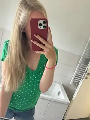 Weiteres Foto von AnnaMai – Anmelden zum Freischalten