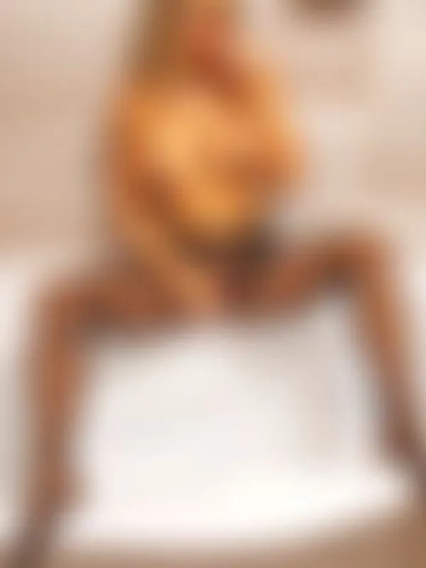 Parkplatzsex AnnaSexySecret, 38 aus Bad Driburg