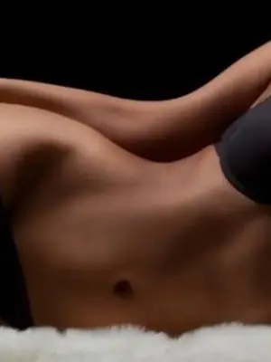 Annie-Marie, 30