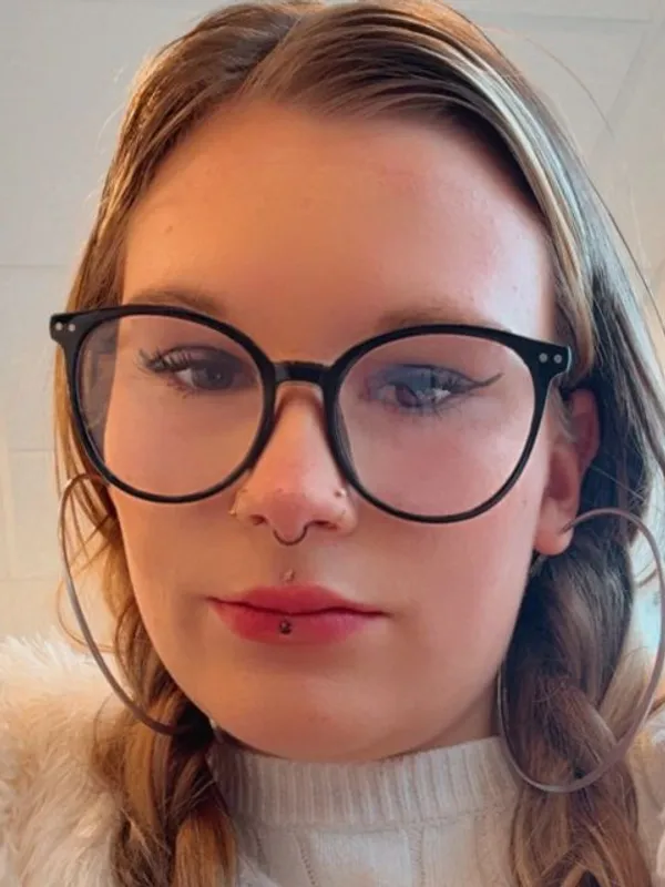 Parkplatzsex Antoniacannyhot, 23 aus Plauen