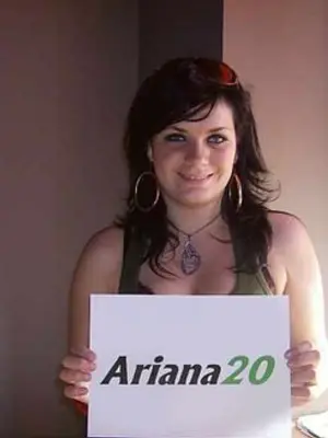 Ariana20, 36