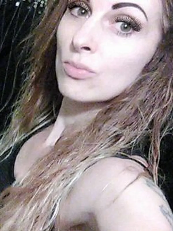 Parkplatzsex arielle42, 42 aus Lahr