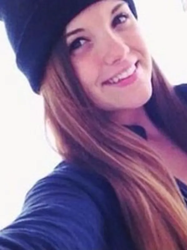 Parkplatzsex Ashleyy23, 32 aus Stuttgart