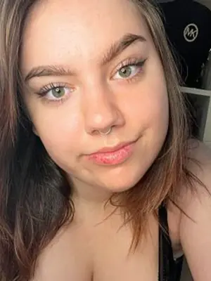 Weiteres Foto von Babygirl04 – Anmelden zum Freischalten