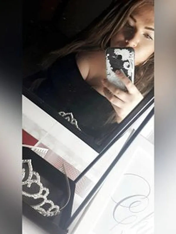 Parkplatzsex babygirlatthebeach, 27 aus Berlin
