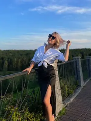 Weiteres Foto von BarbieSexy – Anmelden zum Freischalten