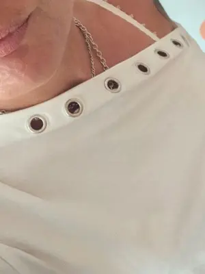 Weiteres Foto von BeaRose – Anmelden zum Freischalten