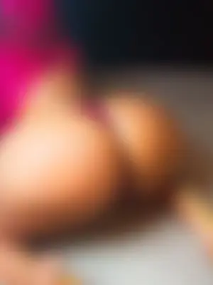 Weiteres Foto von BigBootyPrincessa666 – Anmelden zum Freischalten