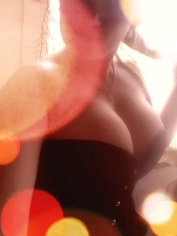 Parkplatzsex BigTittyTeeny, 28 aus Ahlen
