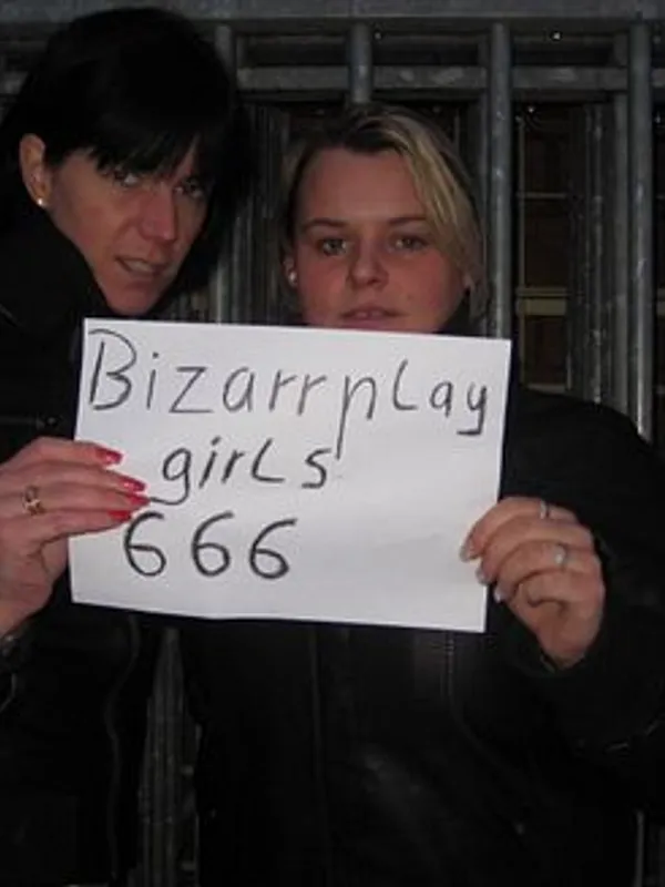 Parkplatzsex Bizarrplaygirls666, 45 aus Bad Oeynhausen