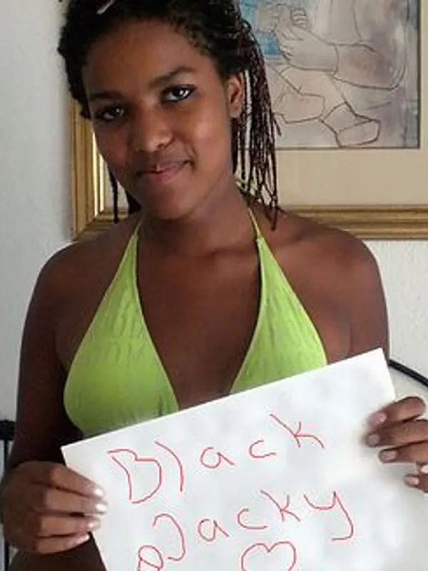 Parkplatzsex Black-Jacky, 36 aus Gstaad