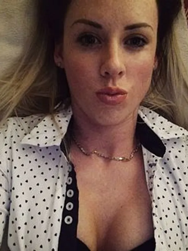 Parkplatzsex Blonde-Anita, 30 aus Berlin