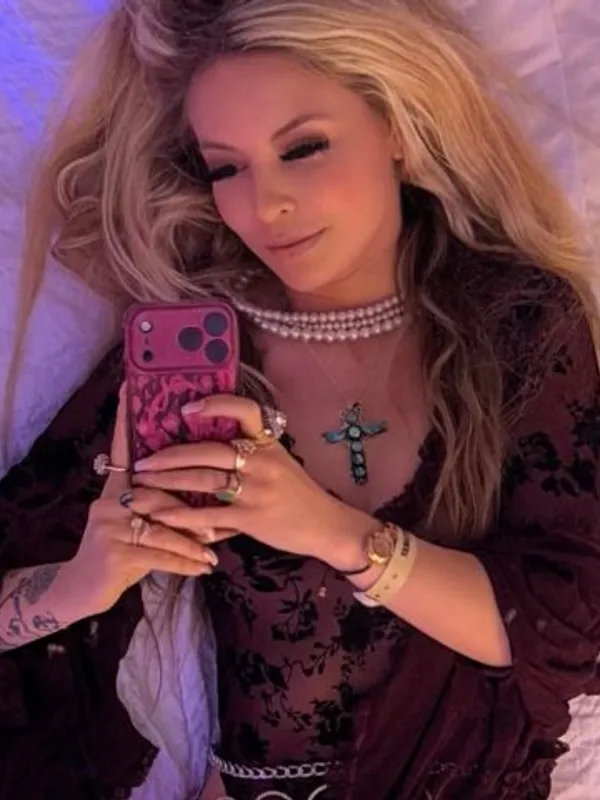 Parkplatzsex BlondeDolly, 23 aus Recklinghausen