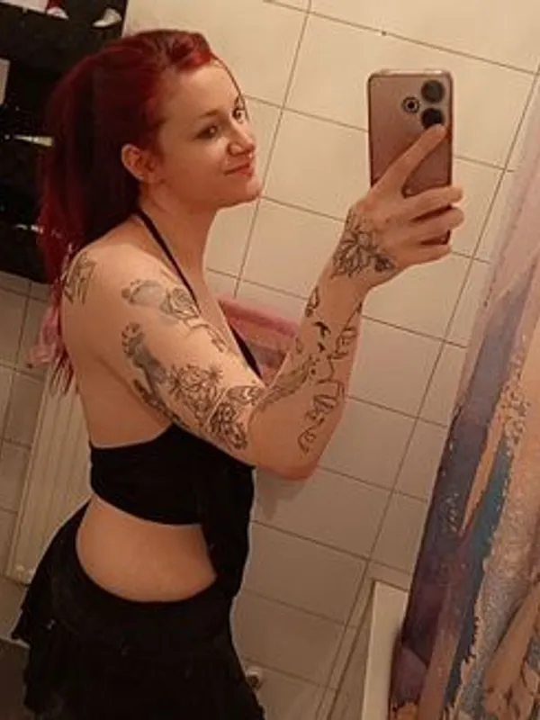Parkplatzsex Bonnie_Love23, 34 aus Stuttgart