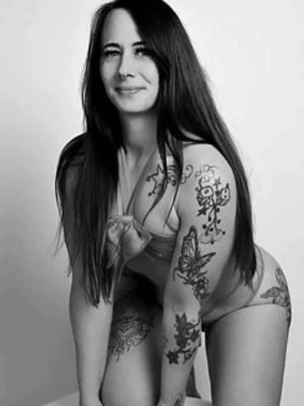 Parkplatzsex Brandi_Black, 38 aus Hamburg
