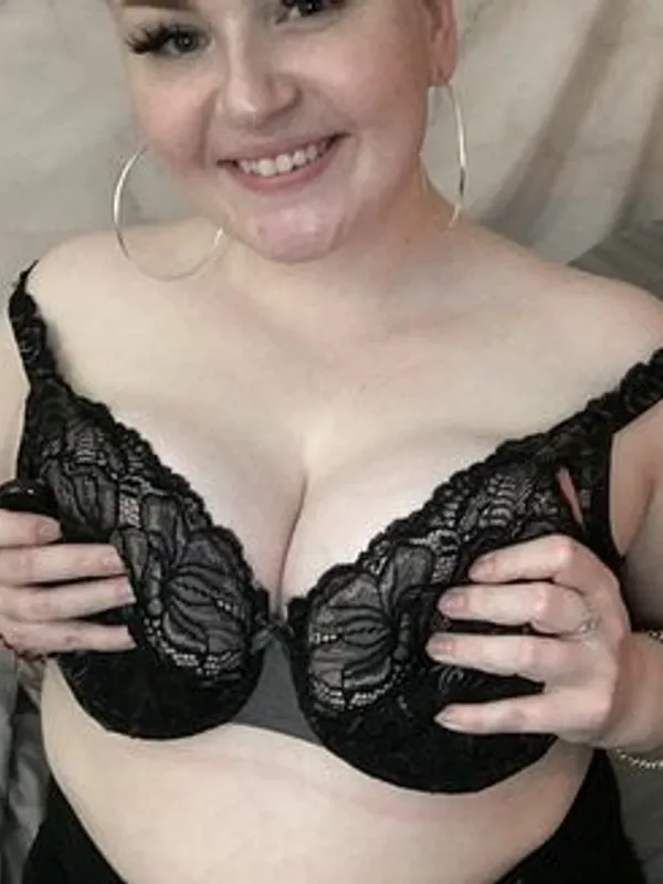 Parkplatzsex briana_black, 27 aus Ottakring
