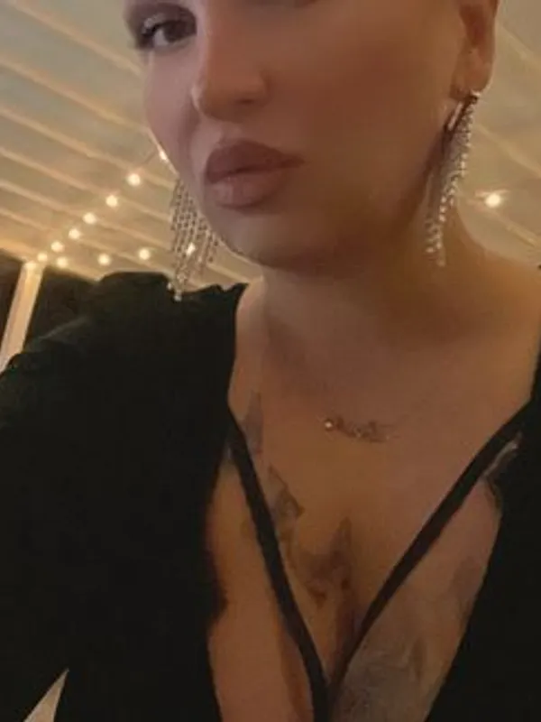 Parkplatzsex Briela, 35 aus Berlin