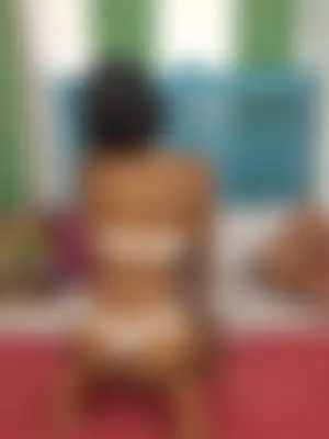 Weiteres Foto von brunettegreedy – Anmelden zum Freischalten