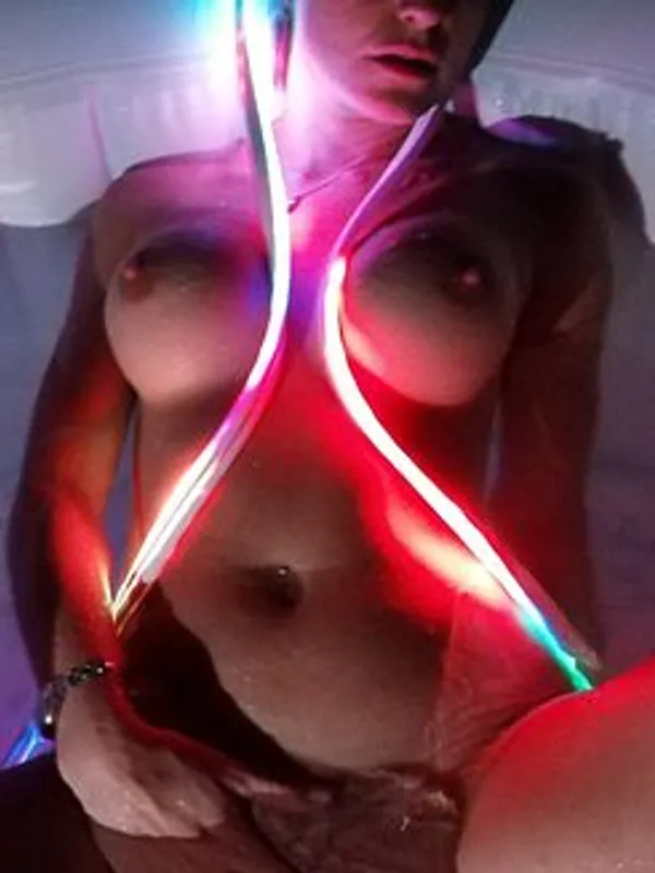 Parkplatzsex Busty_Milf_Queen, 34 aus Graz