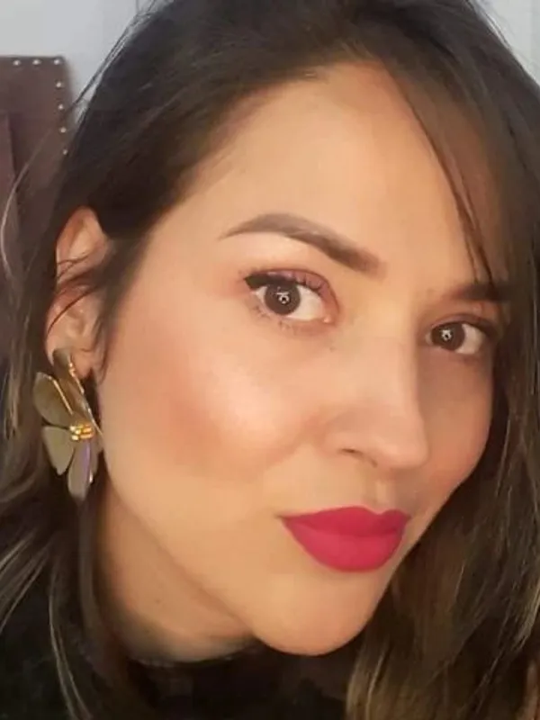 Parkplatzsex Camila, 36 aus Cottbus