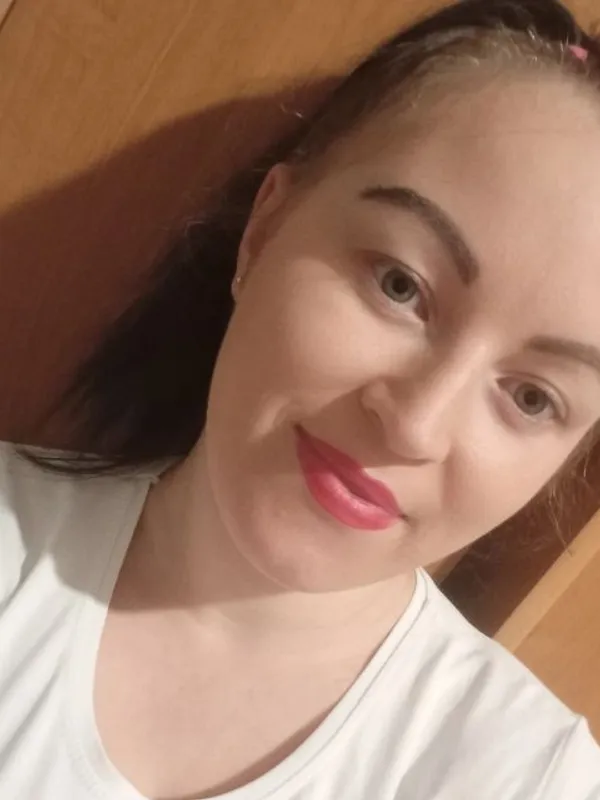 Parkplatzsex Candy-Sweet77, 32 aus Berlin