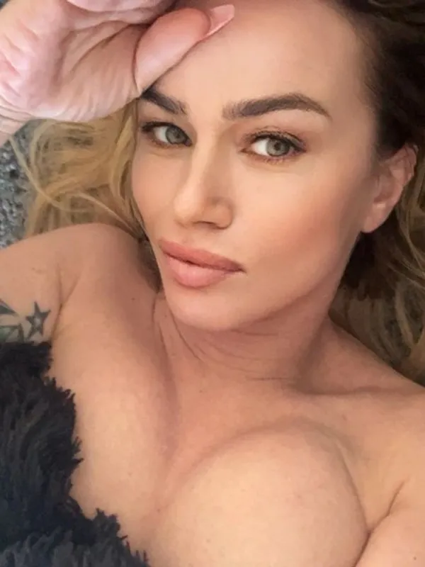 Parkplatzsex Cariina, 36 aus Kassel