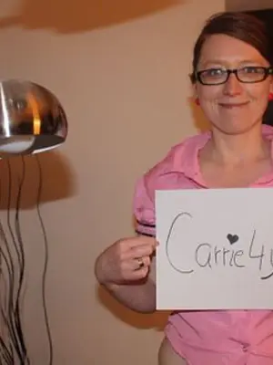 Weiteres Foto von Carrie4you – Anmelden zum Freischalten