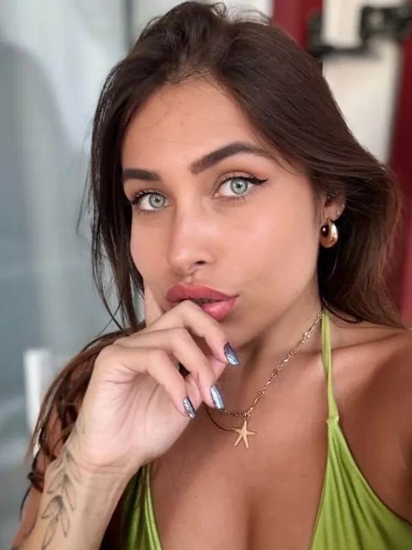 Parkplatzsex cateyes, 25 aus Carouge