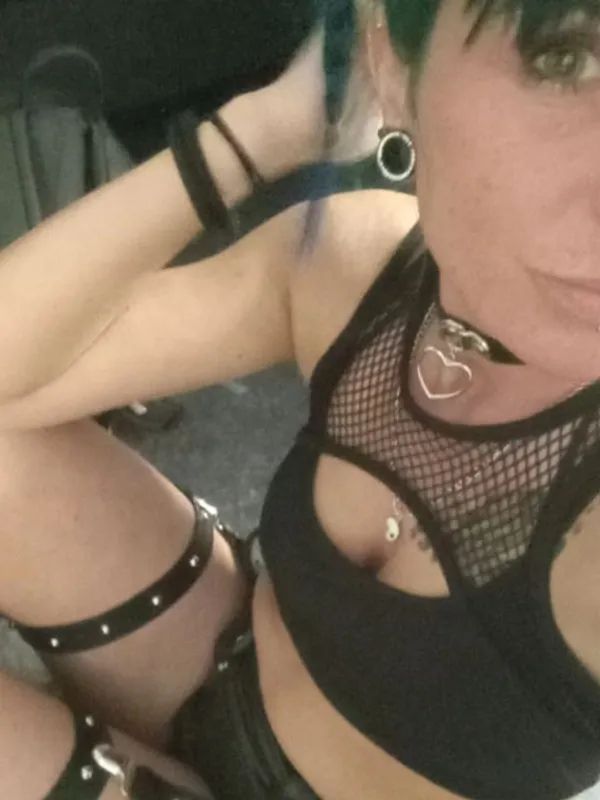 Parkplatzsex Cidney21, 31 aus Oberhausen
