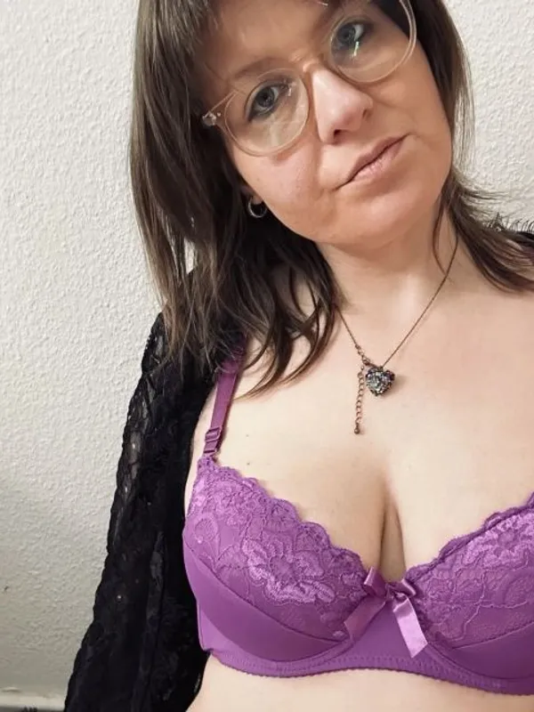 Parkplatzsex ClaraP, 35 aus Rodenkirchen