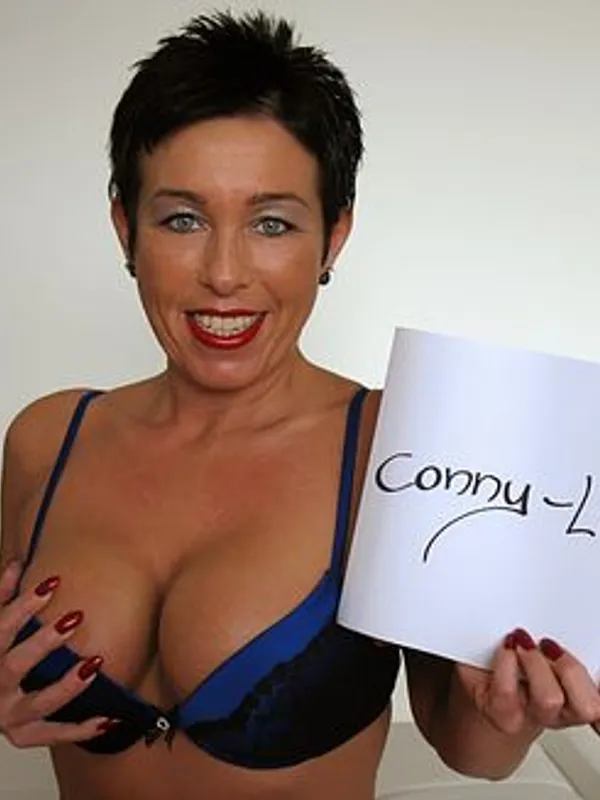 Parkplatzsex conny-love, 47 aus Graz