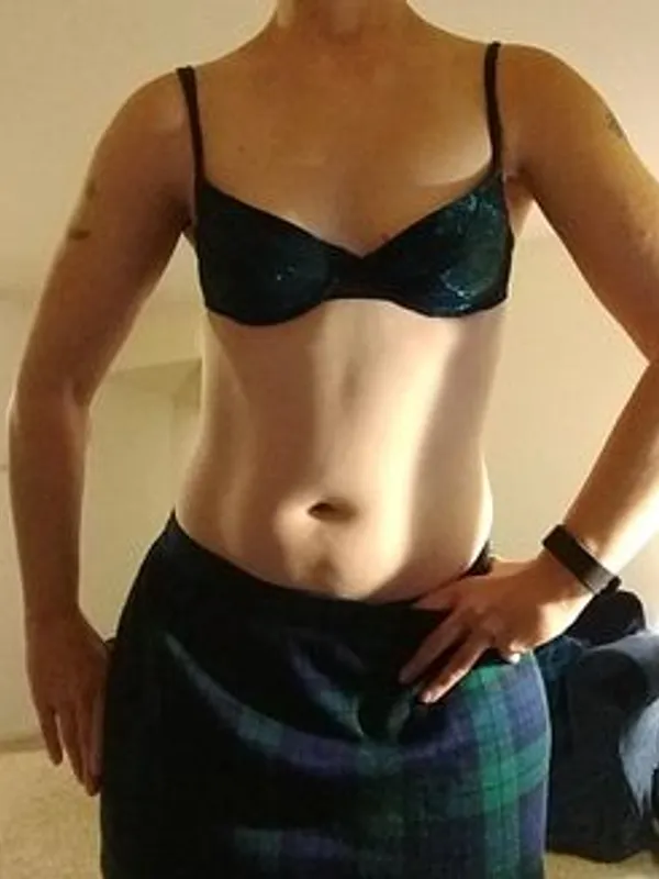 Parkplatzsex CougarKarina1980, 45 aus Essen