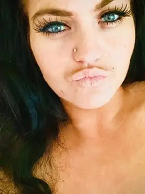 Weiteres Foto von CreamyQueen – Anmelden zum Freischalten