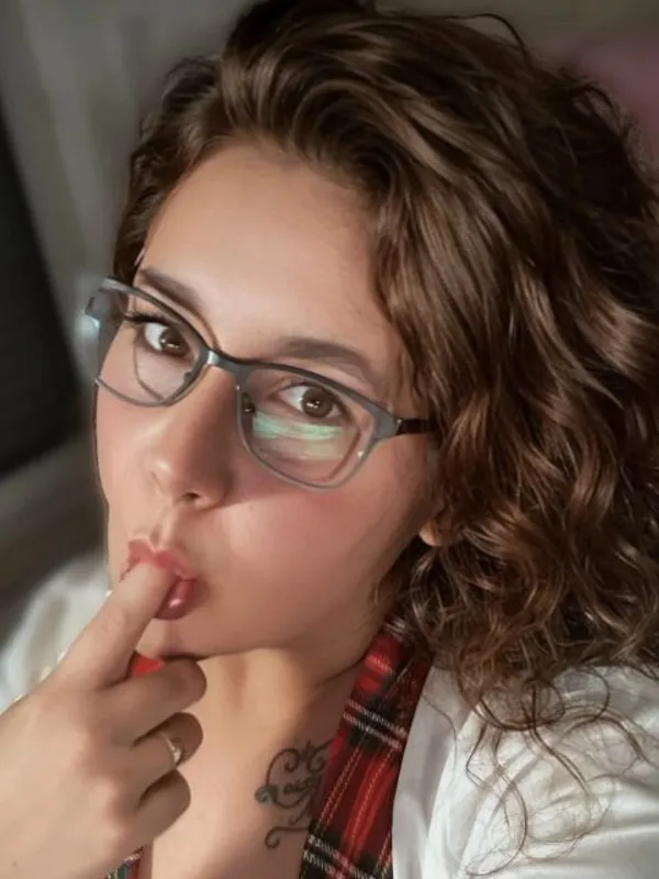 Parkplatzsex CurvyBunnyYoung, 37 aus Essen