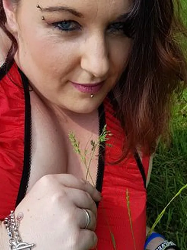 Parkplatzsex Curvygirl-Deluxe, 36 aus Bad Pyrmont