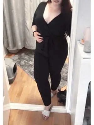 Weiteres Foto von CurvyLara365 – Anmelden zum Freischalten