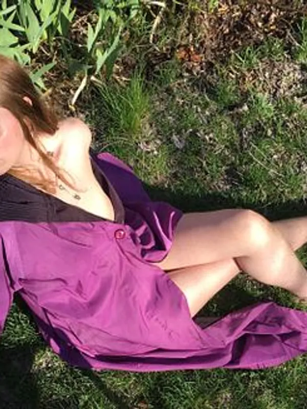 Parkplatzsex DamePriestess, 32 aus Marburg an der Lahn